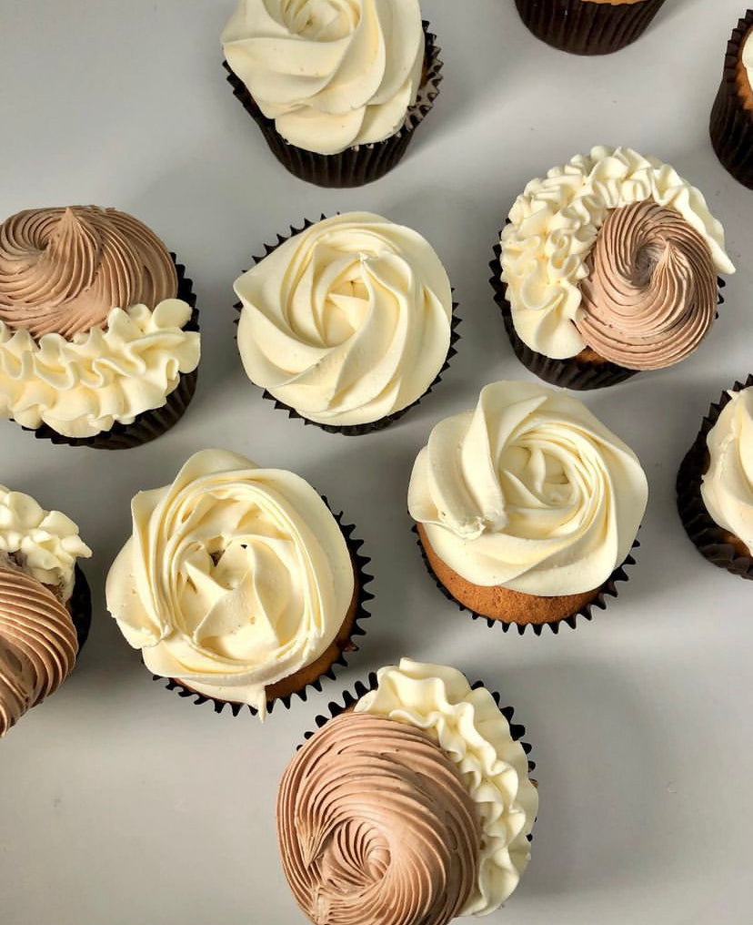 Nude Cupcakes – Bakellys.com