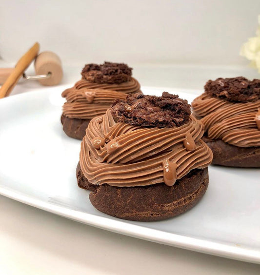 Chocolate Cream Puffs